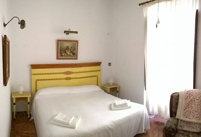 Casa Patio De La Vega