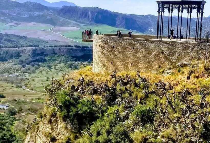 Fotos del hotel La Perla Blanca  Ronda:  18