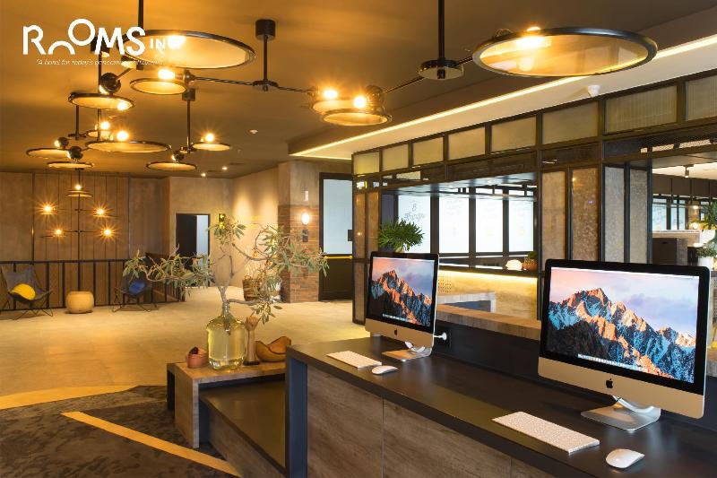 Fotos del hotel Rooms Inc Hotel Pemuda:  17