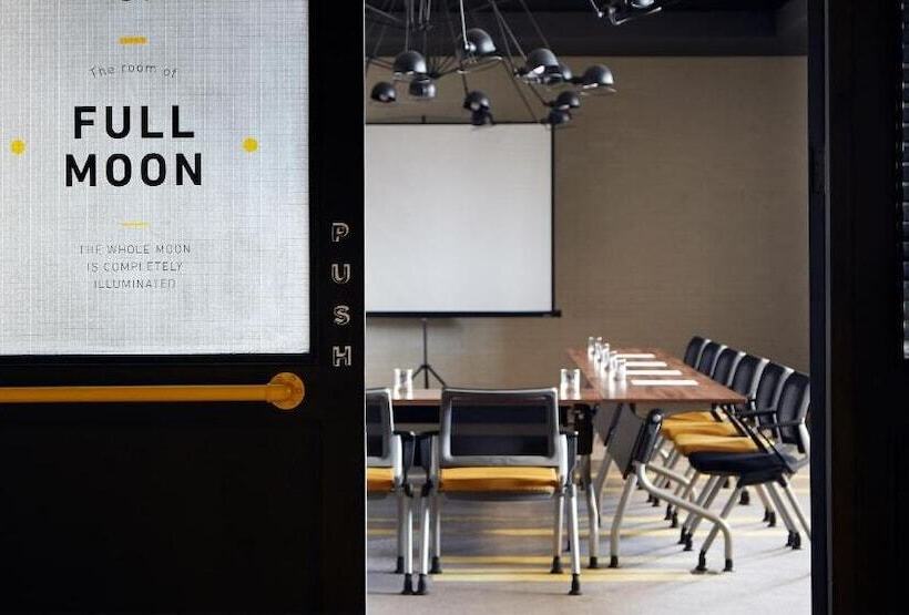 Fotos del hotel Rooms Inc Hotel Pemuda:  5