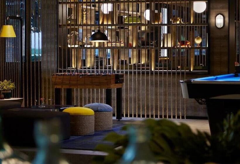 Fotos del hotel Rooms Inc Hotel Pemuda:  25