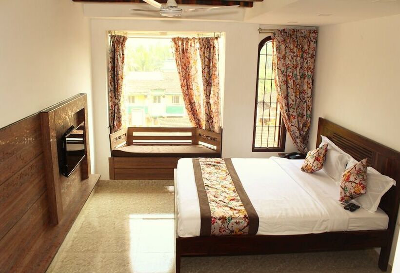 Fotos del hotel Savoy Palacio:  3