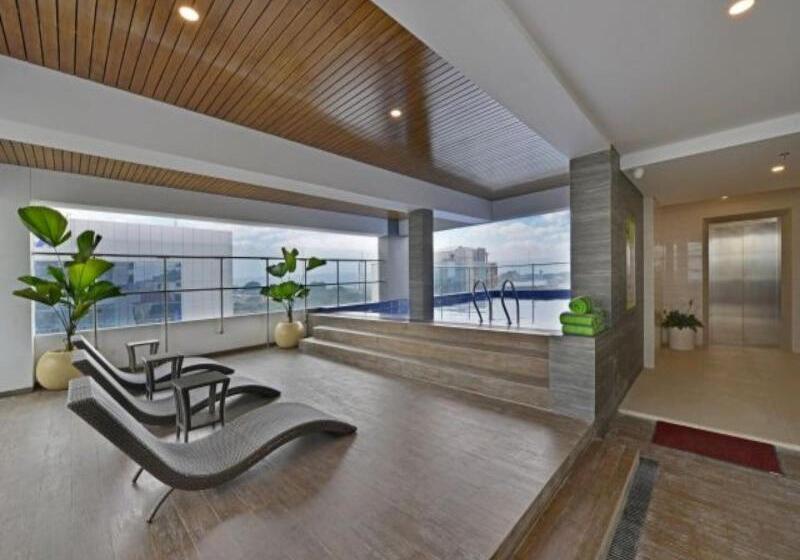 Fotos del hotel Whiz Prime  Basuki Rahmat Malang:  5