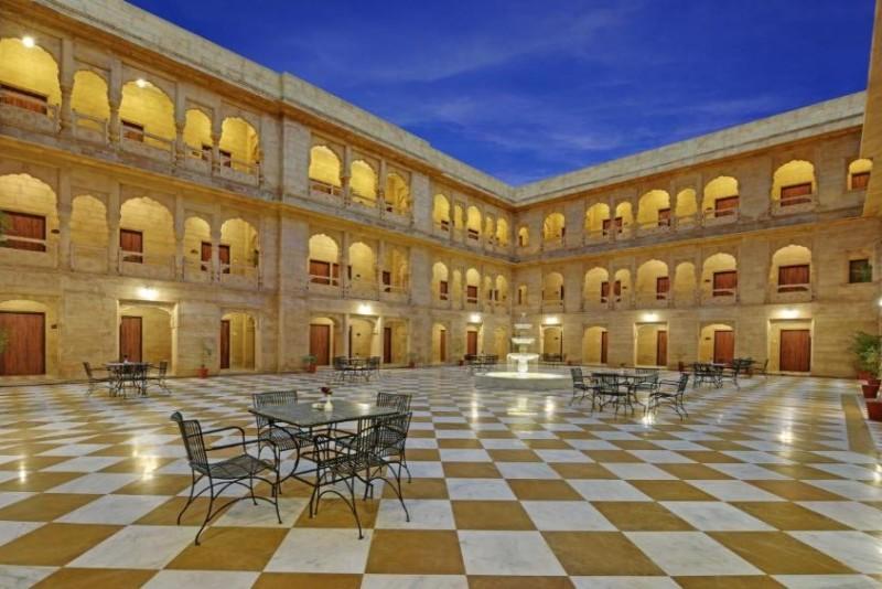 Fotos del hotel The Desert Palace:  7