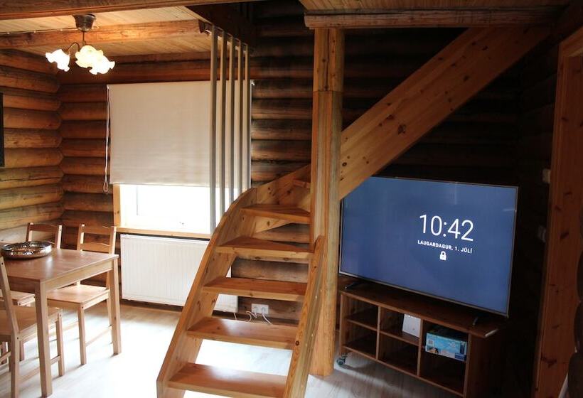 Fotos del hotel Akureyri Log Cottage:  4