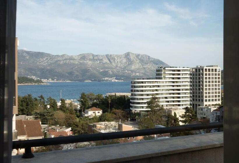 Fotos del hotel Apartments Villa Ana:  4