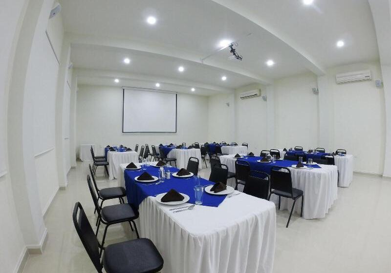 Fotos del hotel Maioris La Paz:  22