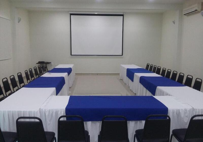 Fotos del hotel Maioris La Paz:  6