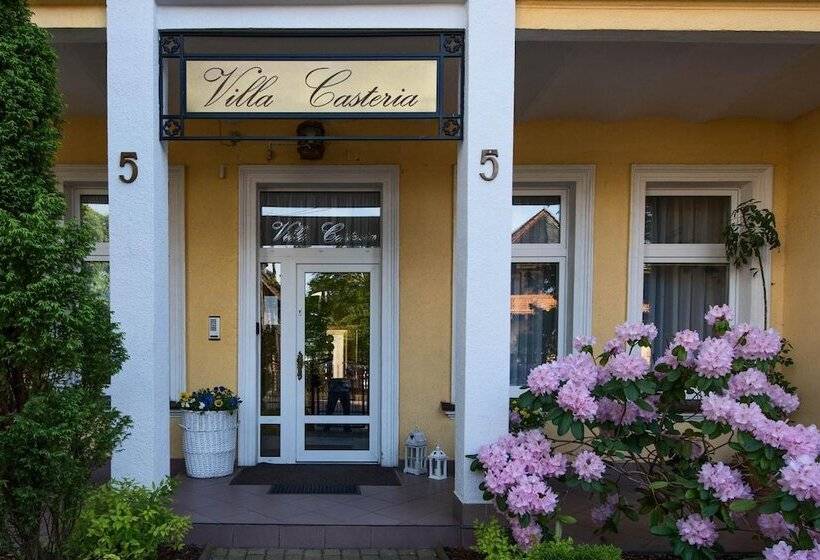 Fotos del hotel Villa Casteria:  8