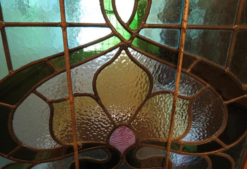 Fotos del hotel Laurel Cottage:  8