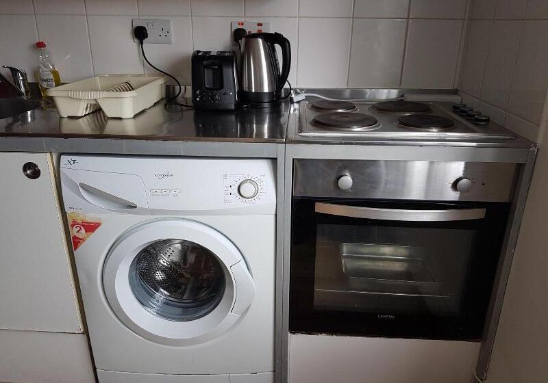 Fotos del hotel London Queens Apartments:  6