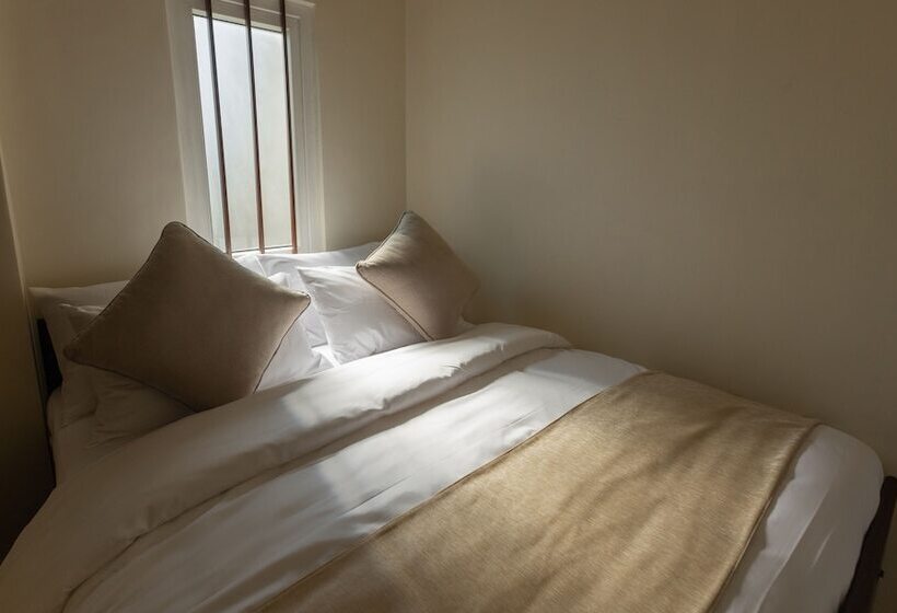 Fotos del hotel The Tapherini:  9