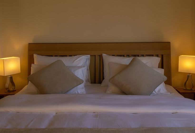 Fotos del hotel The Tapherini:  12