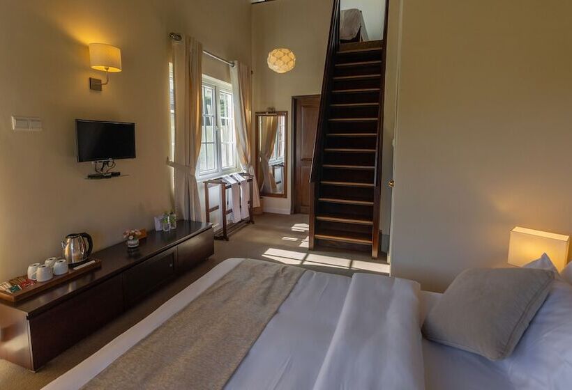 Fotos del hotel The Tapherini:  13