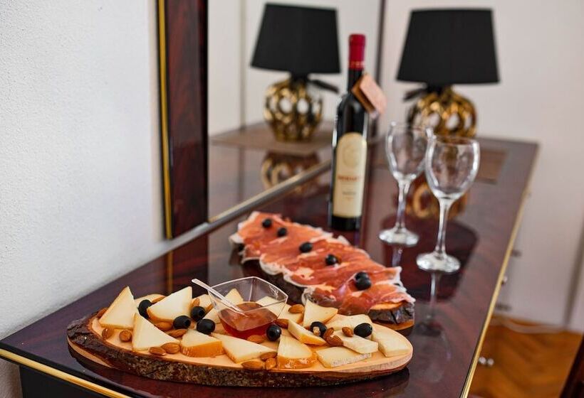 Fotos del hotel Apartmani Markovic:  2