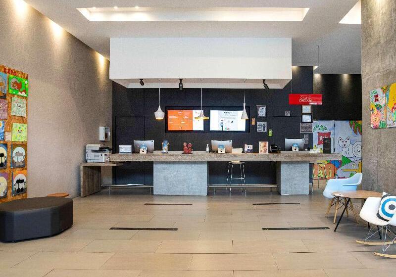 Fotos del hotel Ibis Cali Granada:  2