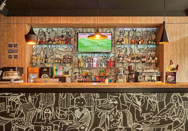 Fotos del hotel Ibis Cali Granada:  13