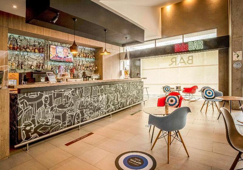 Fotos del hotel Ibis Cali Granada:  10