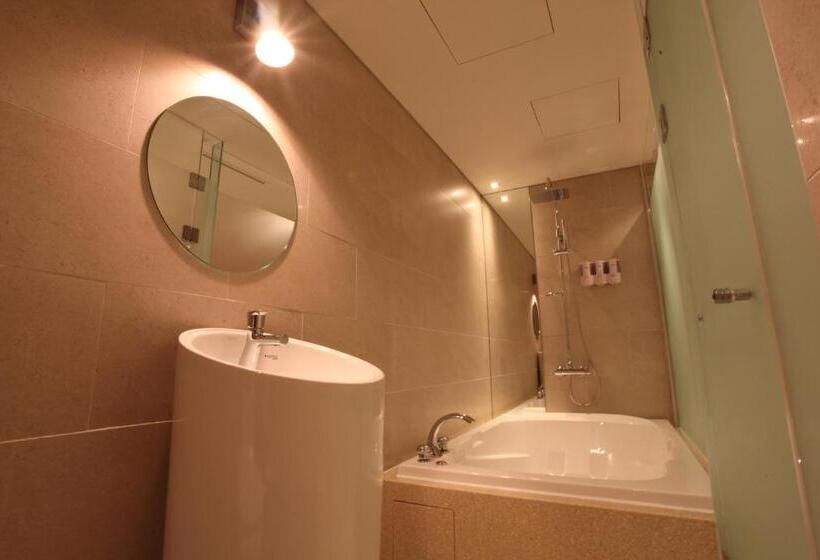 Fotos del hotel Pop Jongno:  17