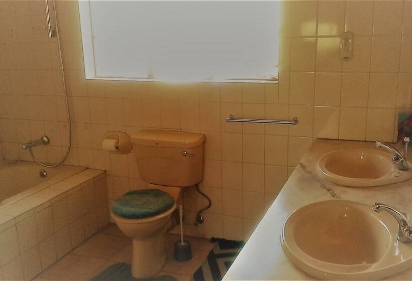 Fotos del hotel Royal Olympia Lodges And Safaris:  13