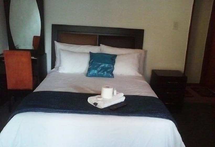 Fotos del hotel Royal Olympia Lodges And Safaris:  23