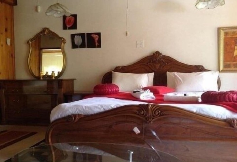 Fotos del hotel Royal Olympia Lodges And Safaris:  18