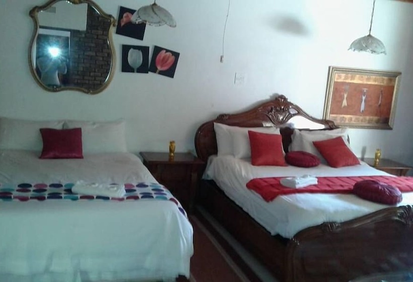 Fotos del hotel Royal Olympia Lodges And Safaris:  16