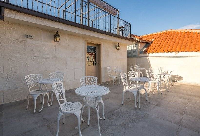 Fotos del hotel Plaza Marchi Old Town - Mag Quaint & Elegant Boutique Hotels:  7