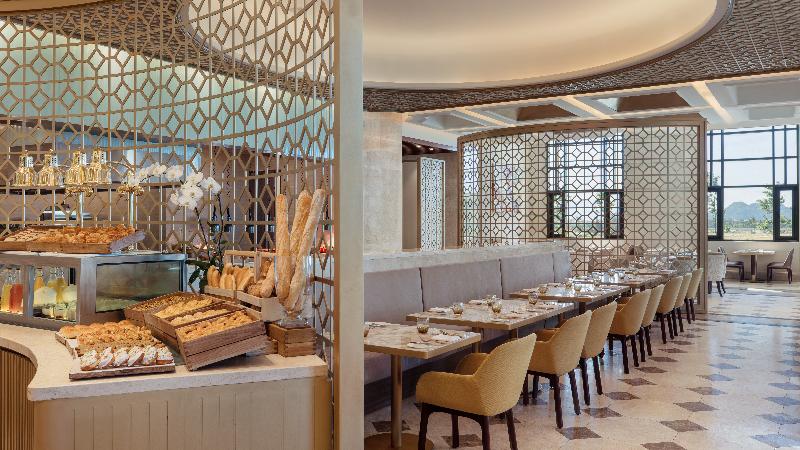 Fotos del hotel Sheraton Grand Danang Resort:  2