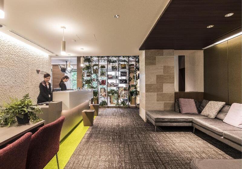 Wing International Hakata Shinkansenguchi