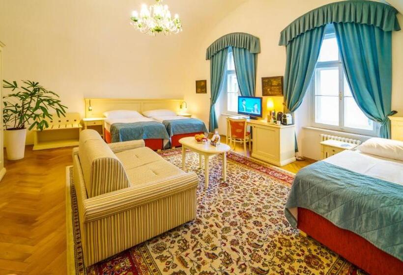 Fotos del hotel Josephine Old Town Square:  7