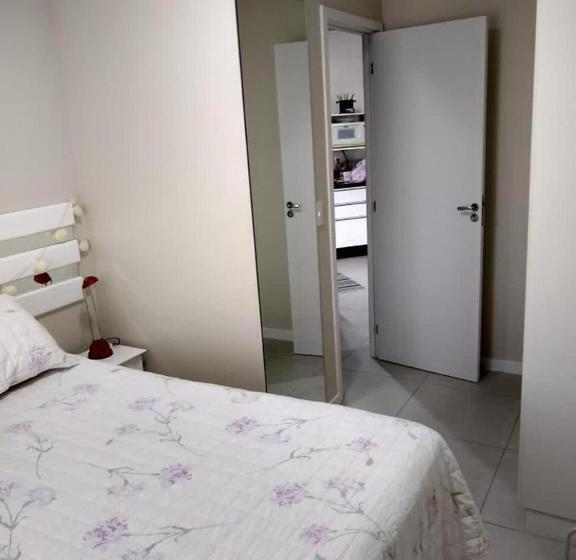 Boulevard Ponta Das Canas