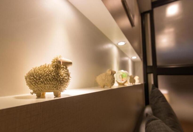 Fotos del hotel 2 Feel Bed Station:  2