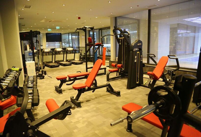 Fotos del hotel Tryp By Wyndham Istanbul Sancaktepe:  4