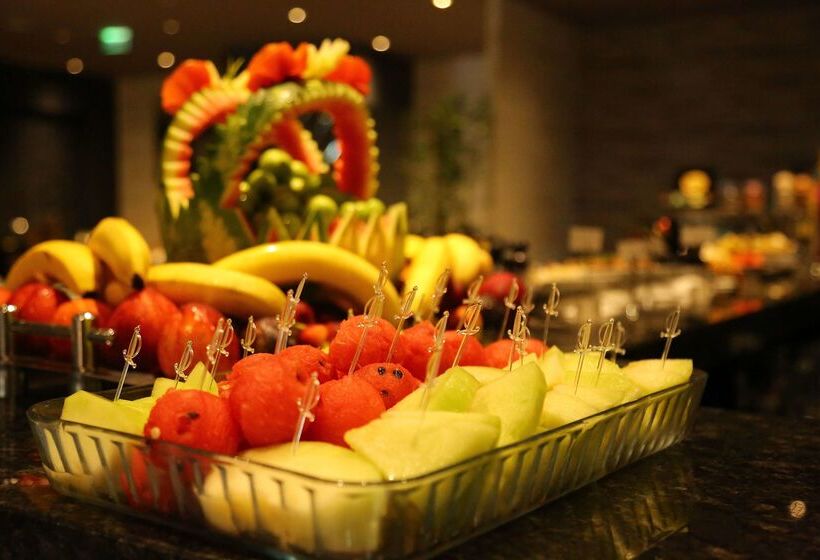 Fotos del hotel Tryp By Wyndham Istanbul Sancaktepe:  6