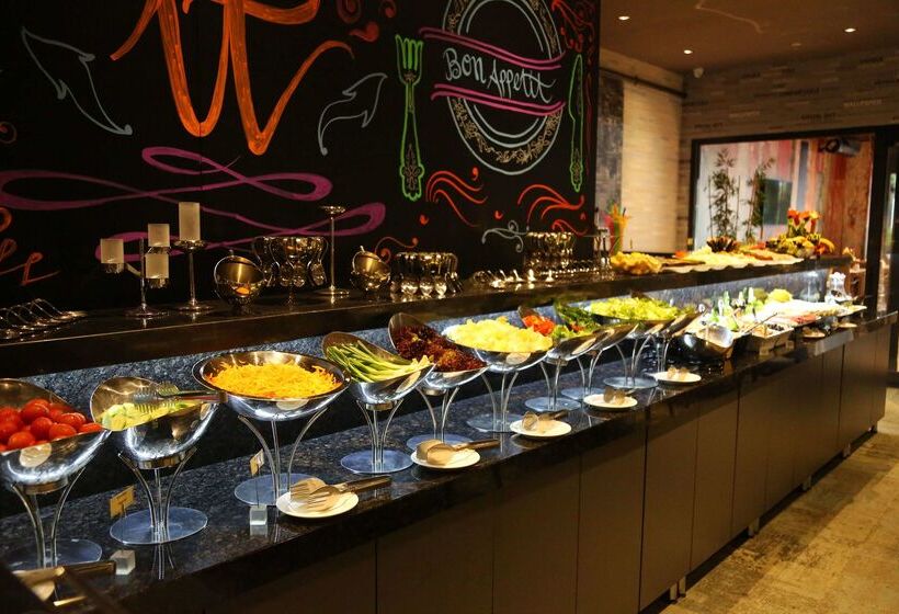 Fotos del hotel Tryp By Wyndham Istanbul Sancaktepe:  18