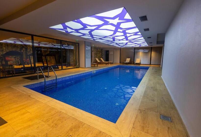 Fotos del hotel Tryp By Wyndham Istanbul Sancaktepe:  16