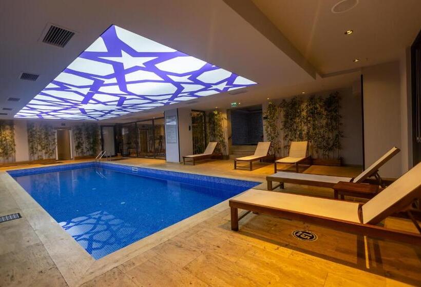 Fotos del hotel Tryp By Wyndham Istanbul Sancaktepe:  19