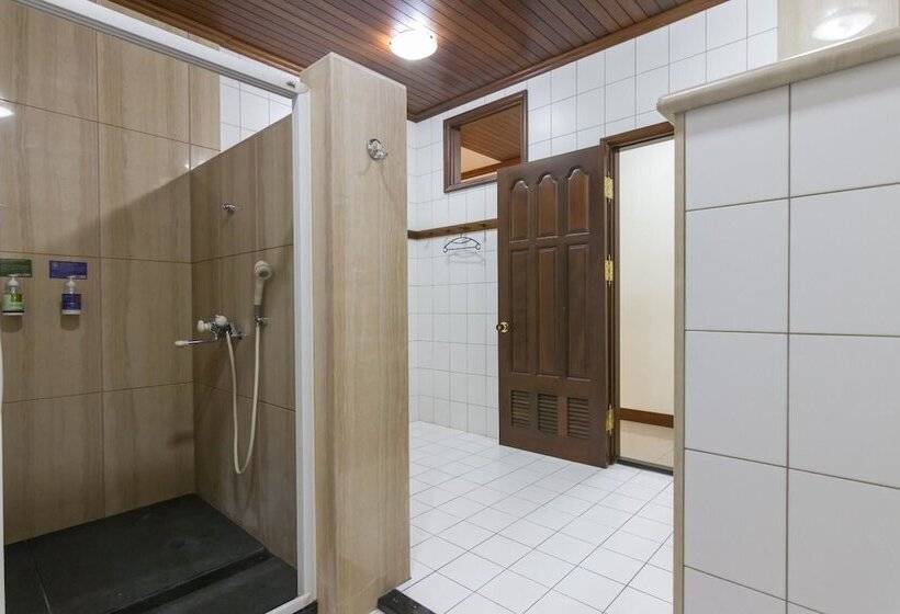 Fotos del hotel Yi Home:  2