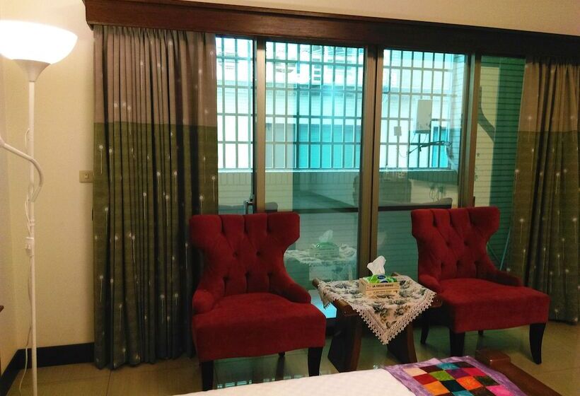 Fotos del hotel Yi Home:  24