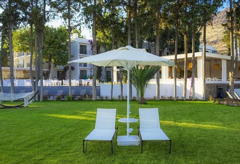 Fotos del hotel Liv Hotel By Bellazure:  2