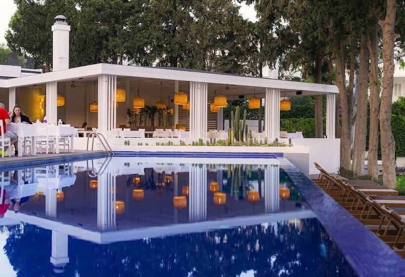 Fotos del hotel Liv Hotel By Bellazure:  8