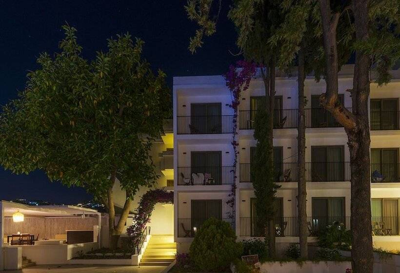 Fotos del hotel Liv Hotel By Bellazure:  15