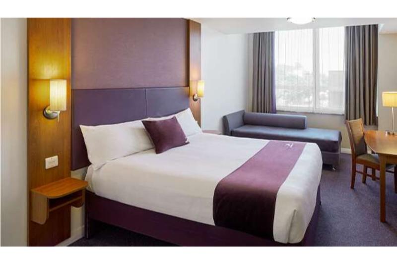Fotos del hotel Premier Inn Hotel London Rainham:  6