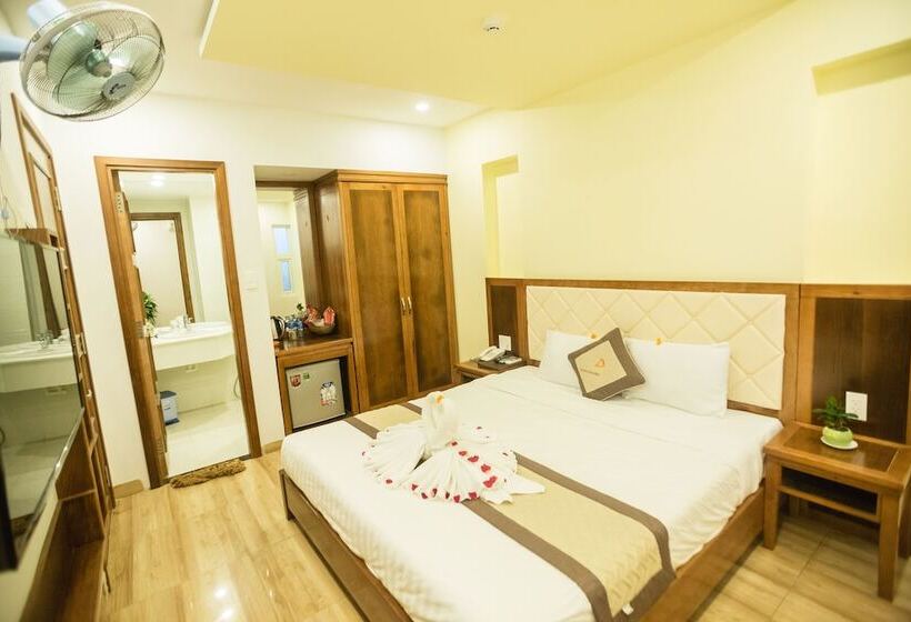 Fotos del hotel Dana Sailing:  2