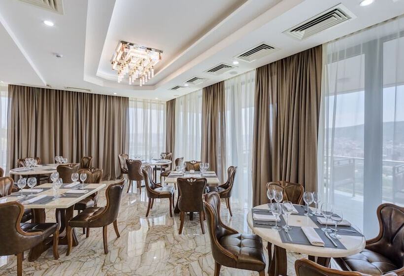 Fotos del hotel Lisi Hills:  19