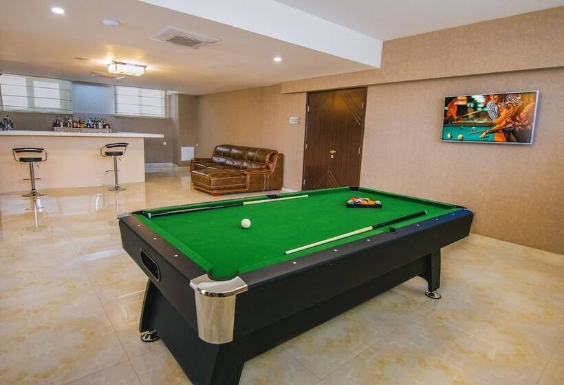 Fotos del hotel Lisi Hills:  23