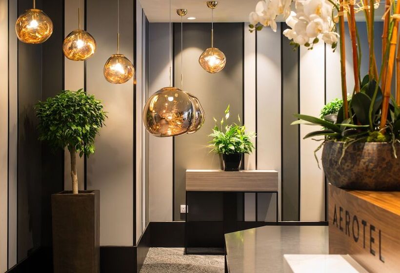 Fotos del hotel Aerotel London Heathrow T2 & T3:  8