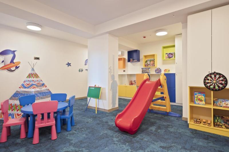 Fotos del hotel Ami Budva Petrovac:  2