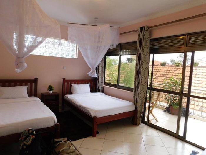 Fotos del hotel Lake Breeze House:  23